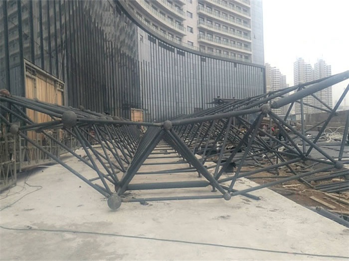 安庆万豪酒店雨棚网架
